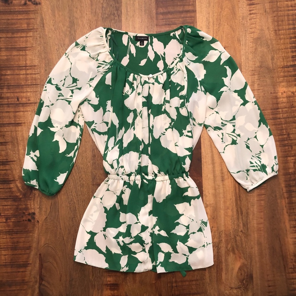 🌸Talbot’s blouse. Size 4. EUC.🌸